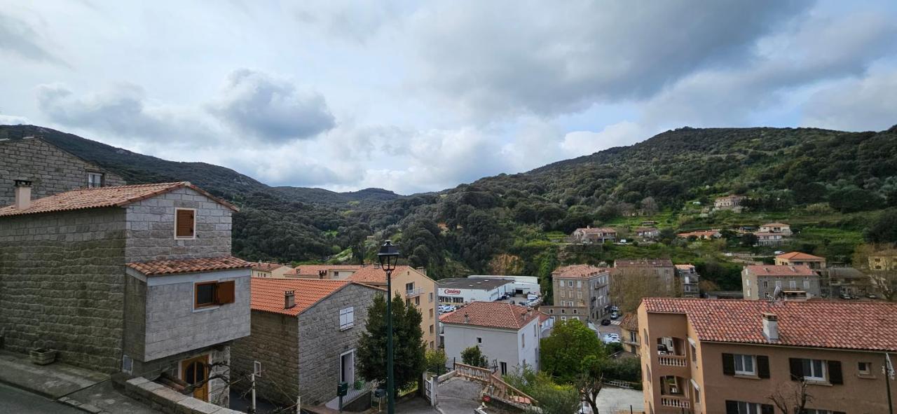 Bel & Ancien Appartement T3 Renove Dans Sartene Eksteriør bilde