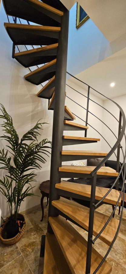 Bel & Ancien Appartement T3 Renove Dans Sartene Eksteriør bilde